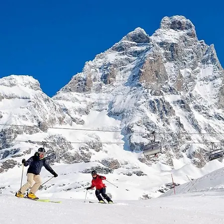 Апартаменты Cervinia Cielo Alto *